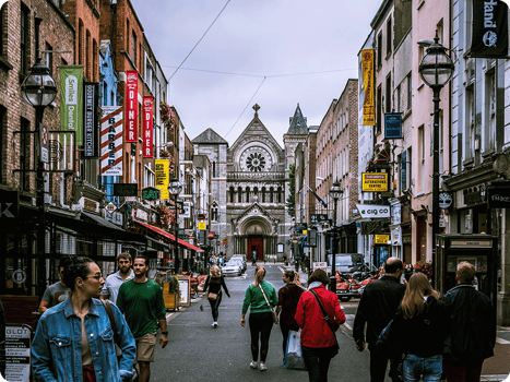 Use your Currensea travel debit card when shopping in Dublin and get the best live interbank exchange rate